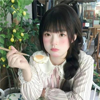 比基尼月亮